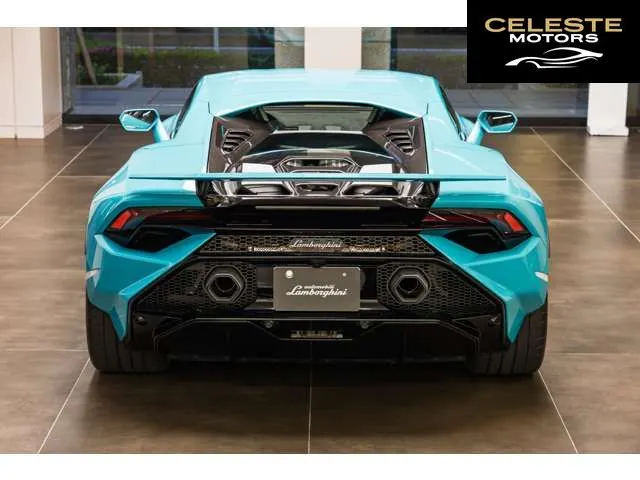 LAMBORGHINI Huracán 2024 — photo 2 sur 8