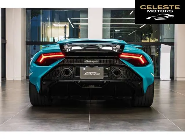 LAMBORGHINI Huracán 2024 — photo 4 sur 8