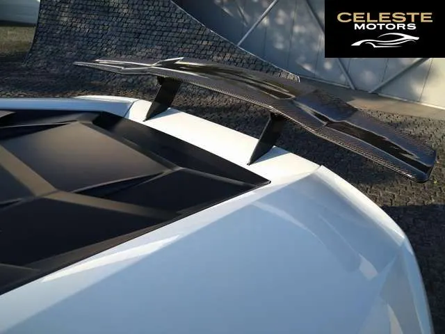 LAMBORGHINI Huracán 2015 — photo 3 sur 8