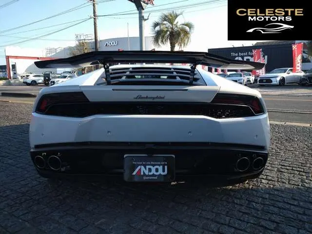 LAMBORGHINI Huracán 2015 — photo 4 sur 8