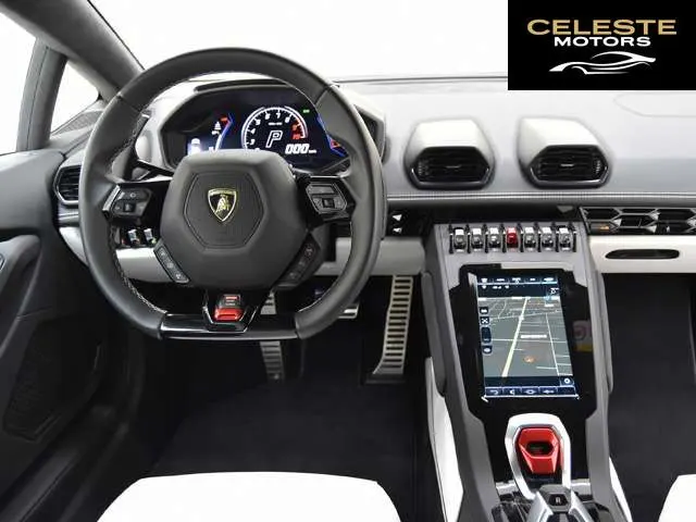 LAMBORGHINI Huracán 2020 — photo 7 sur 8