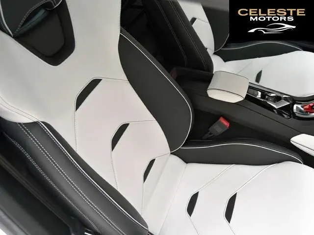 LAMBORGHINI Huracán 2020 — photo 8 sur 8