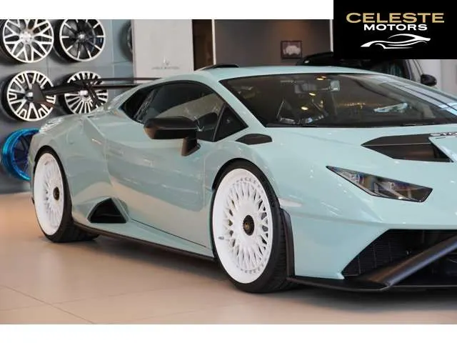 LAMBORGHINI Huracán 2022 — photo 4 sur 8