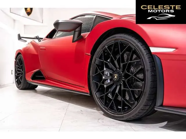 LAMBORGHINI Huracán 2022 — photo 8 sur 8