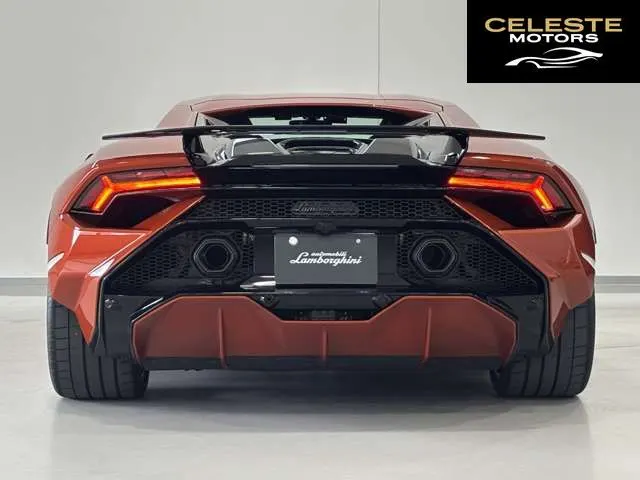LAMBORGHINI Huracán 2024 — photo 2 sur 8