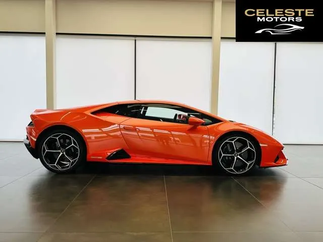 LAMBORGHINI Huracán 2019 — photo 3 sur 8
