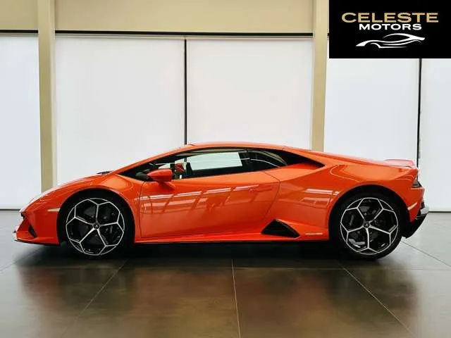 LAMBORGHINI Huracán 2019 — photo 7 sur 8