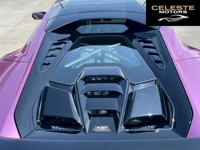LAMBORGHINI Huracán 2024 — photo 8 sur 8