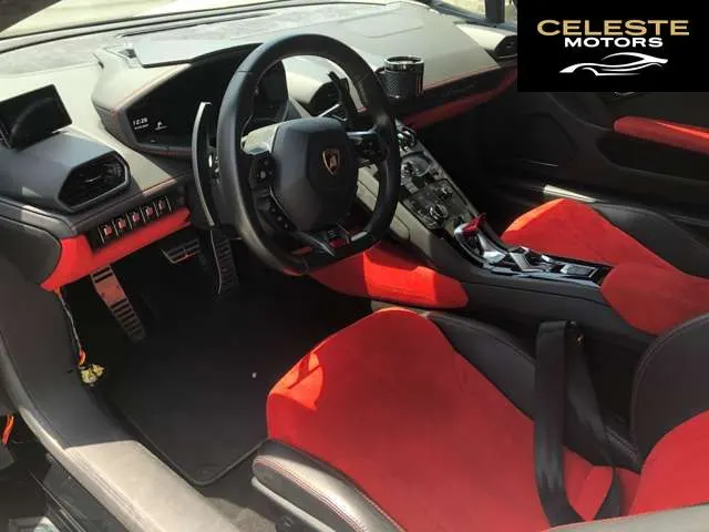 LAMBORGHINI Huracán 2016 — photo 6 sur 8