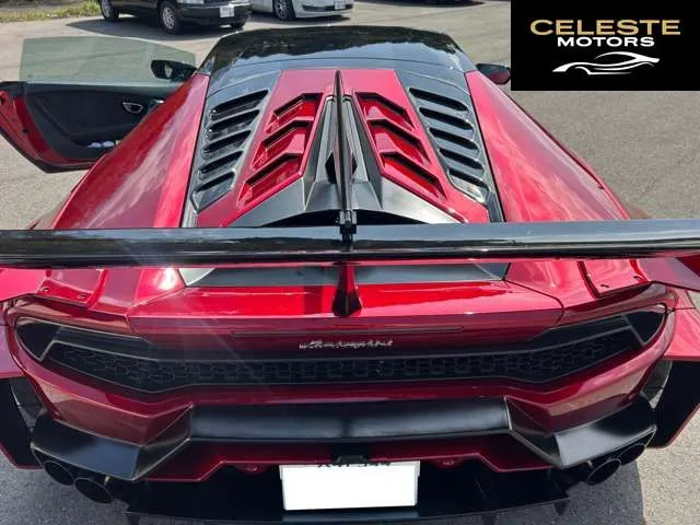 LAMBORGHINI Huracán 2016 — photo 4 sur 8