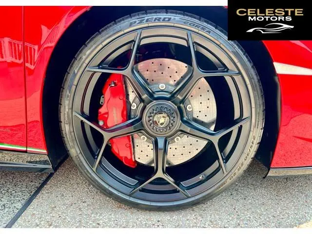 LAMBORGHINI Huracán 2019 — photo 7 sur 8