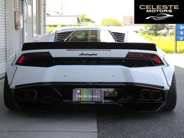 LAMBORGHINI Huracán 2015 — photo 4 sur 8