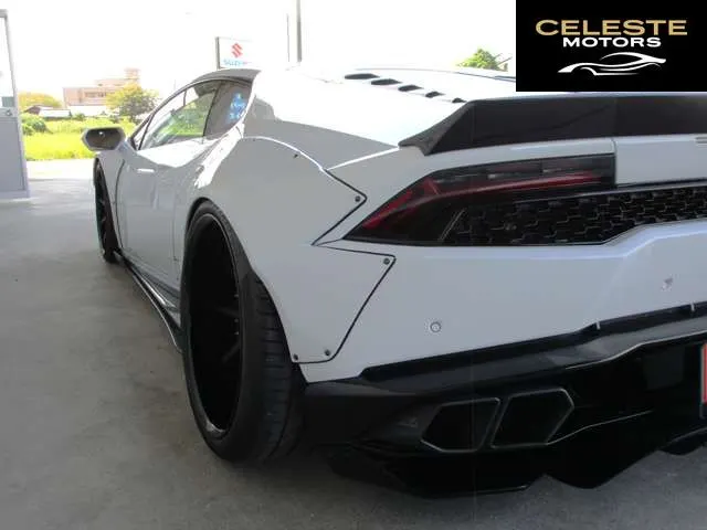 LAMBORGHINI Huracán 2015 — photo 6 sur 8