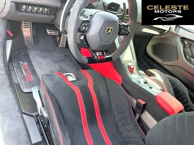 LAMBORGHINI Huracán 2022 — photo 3 sur 8