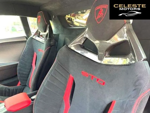 LAMBORGHINI Huracán 2022 — photo 8 sur 8