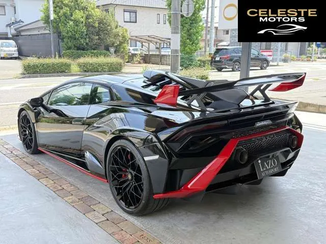 LAMBORGHINI Huracán 2023 — photo 5 sur 8