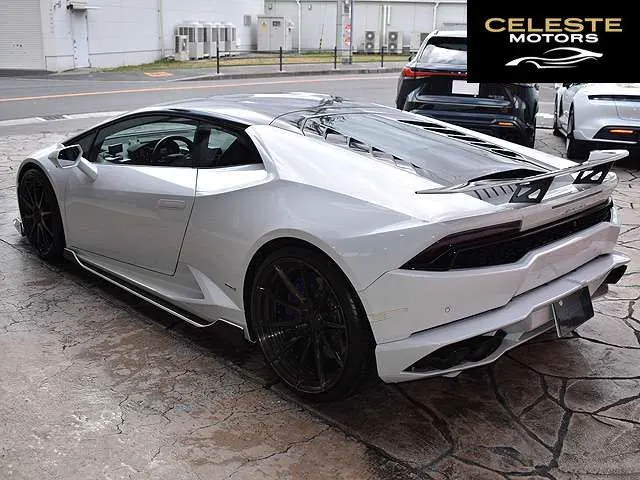 LAMBORGHINI Huracán 2017 — photo 7 sur 8