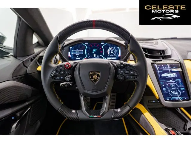 LAMBORGHINI Revuelto 2025 — photo 3 sur 8