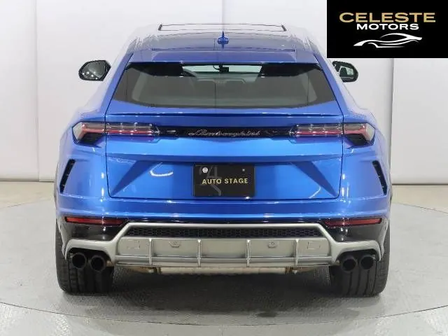 LAMBORGHINI Urus 2019 — photo 2 sur 8