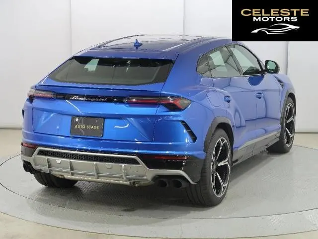 LAMBORGHINI Urus 2019 — photo 7 sur 8