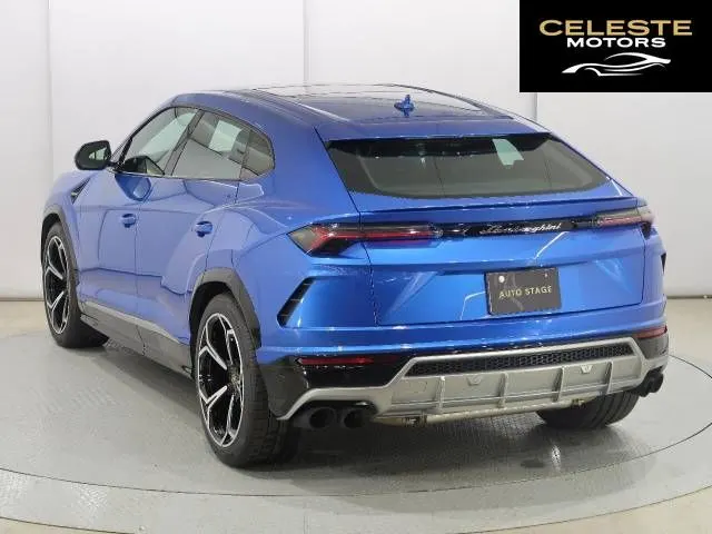 LAMBORGHINI Urus 2019 — photo 8 sur 8