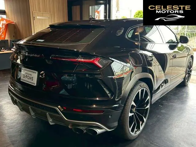 LAMBORGHINI Urus 2021 — photo 4 sur 8