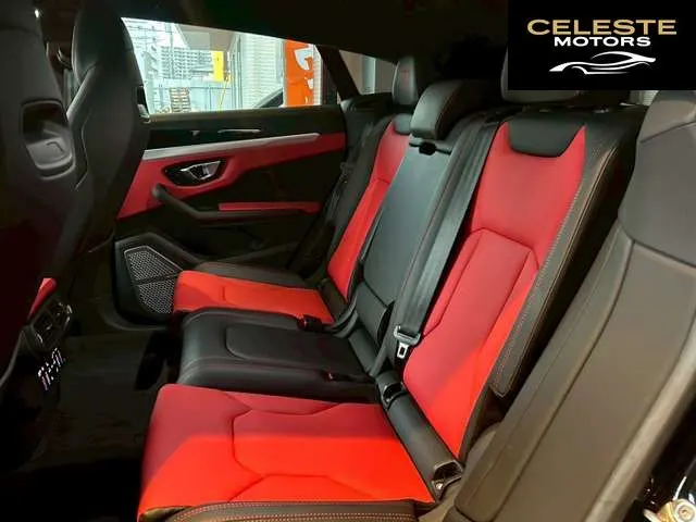 LAMBORGHINI Urus 2021 — photo 8 sur 8