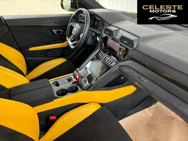 LAMBORGHINI Urus 2021 — photo 8 sur 8