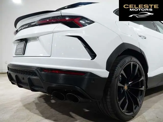 LAMBORGHINI Urus 2019 — photo 3 sur 8