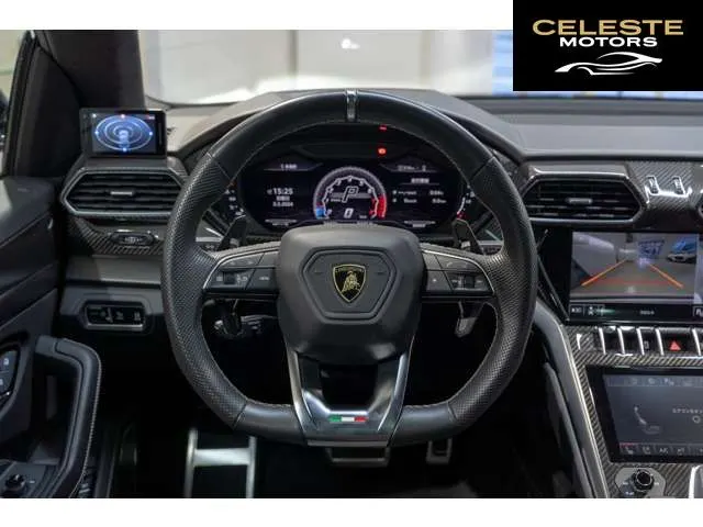 LAMBORGHINI Urus 2021 — photo 7 sur 8
