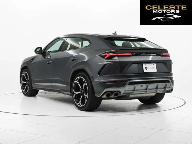 LAMBORGHINI Urus 2020 — photo 2 sur 8
