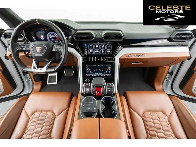 LAMBORGHINI Urus 2020 — photo 2 sur 8