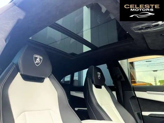 LAMBORGHINI Urus 2019 — photo 5 sur 8