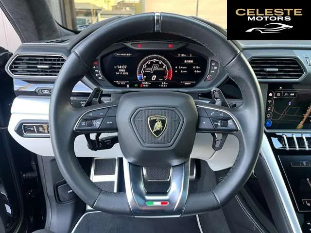 LAMBORGHINI Urus 2019 — photo 6 sur 8