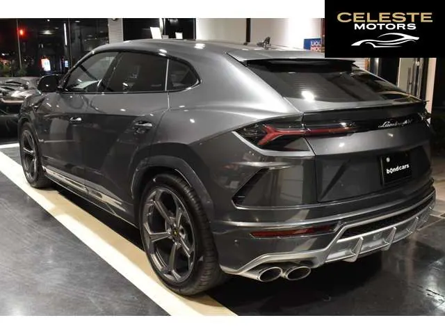LAMBORGHINI Urus 2020 — photo 5 sur 8