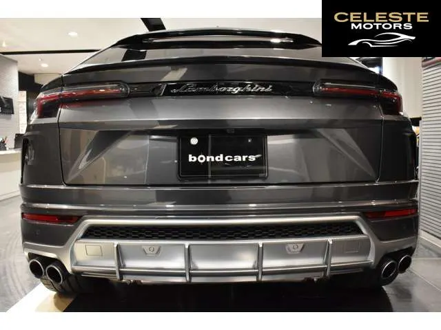 LAMBORGHINI Urus 2020 — photo 7 sur 8