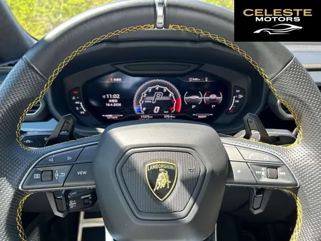 LAMBORGHINI Urus 2019 — photo 3 sur 8