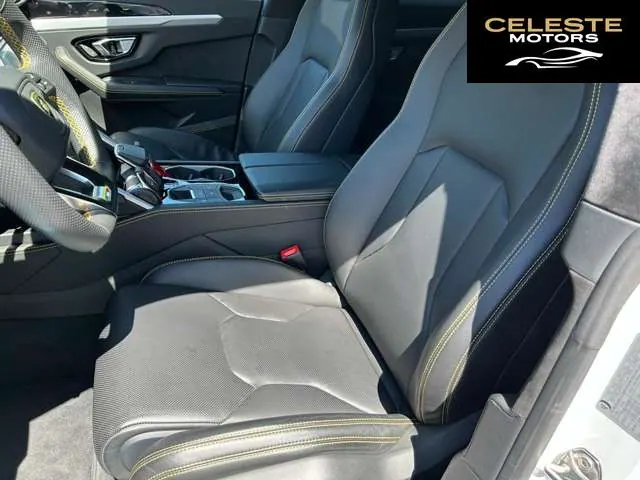 LAMBORGHINI Urus 2019 — photo 4 sur 8