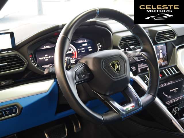 LAMBORGHINI Urus 2019 — photo 4 sur 8