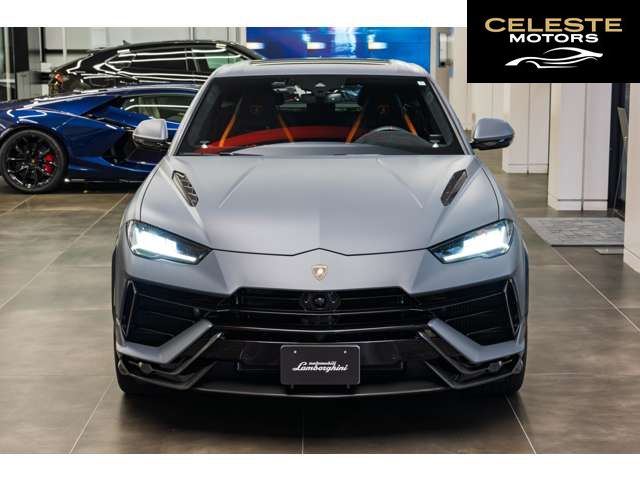 LAMBORGHINI Urus 2024 — photo 3 sur 8