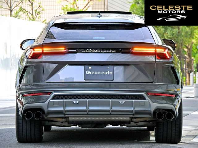 LAMBORGHINI Urus 2020 — photo 2 sur 8