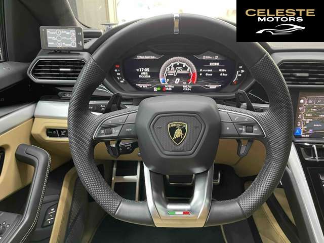 LAMBORGHINI Urus 2019 — photo 2 sur 8