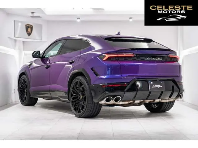 LAMBORGHINI Urus 2025 — photo 5 sur 8