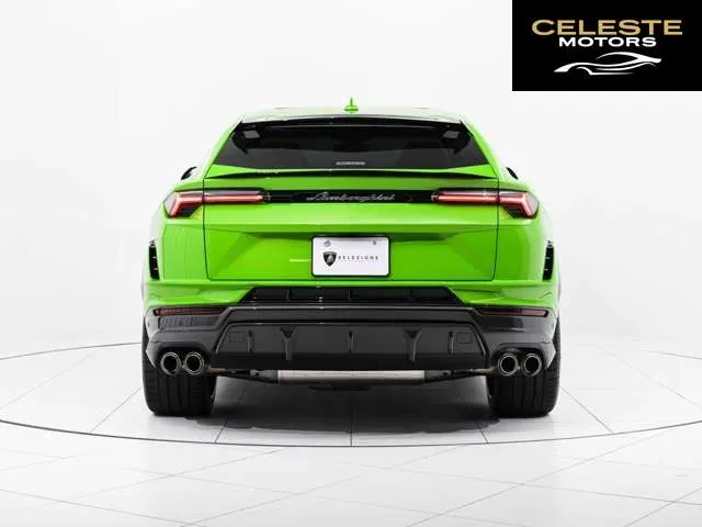 LAMBORGHINI Urus 2024 — photo 3 sur 8