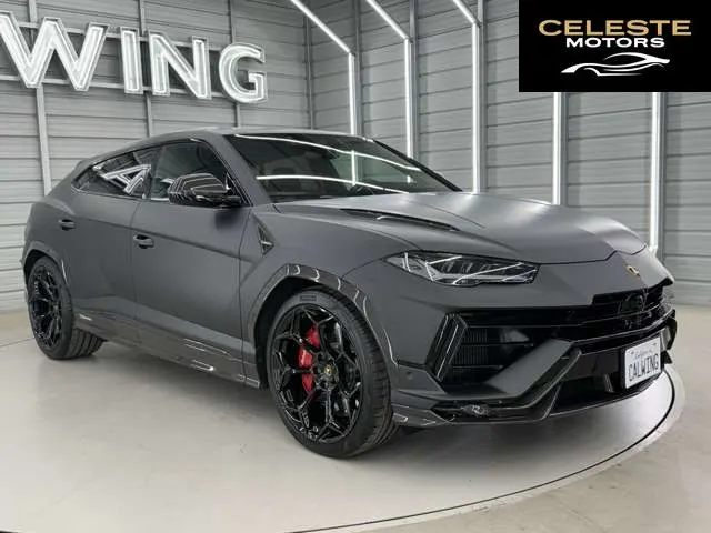 LAMBORGHINI Urus 2023 — photo 2 sur 8
