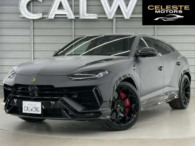 LAMBORGHINI Urus 2023 — photo 3 sur 8