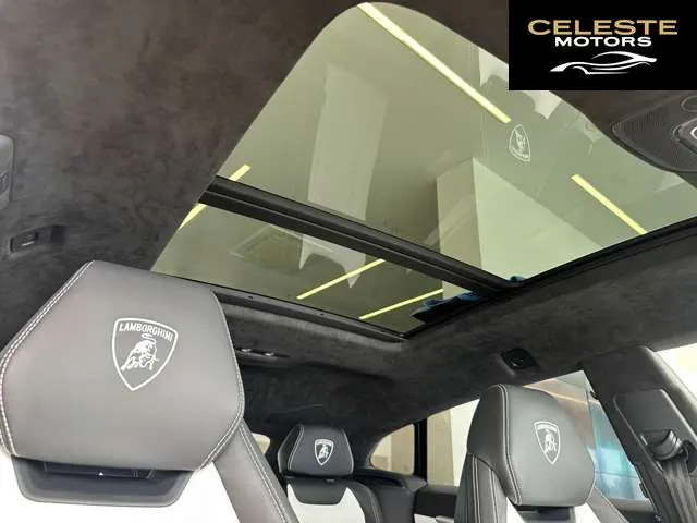 LAMBORGHINI Urus 2019 — photo 2 sur 8