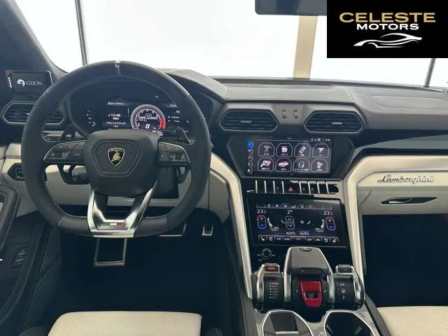 LAMBORGHINI Urus 2019 — photo 4 sur 8