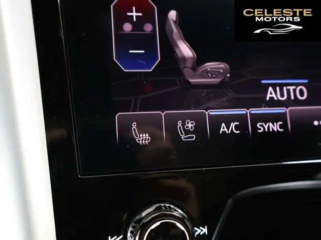 LAMBORGHINI Urus 2019 — photo 4 sur 8