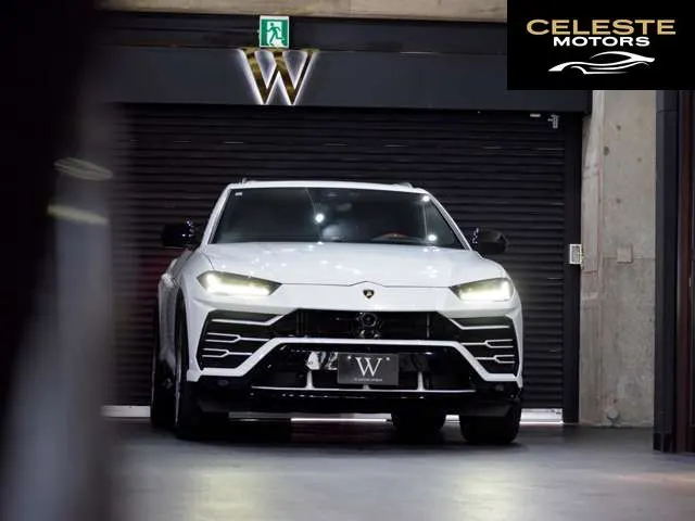 LAMBORGHINI Urus 2019 — photo 7 sur 8